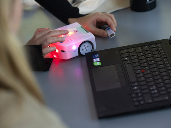 Robot og computer